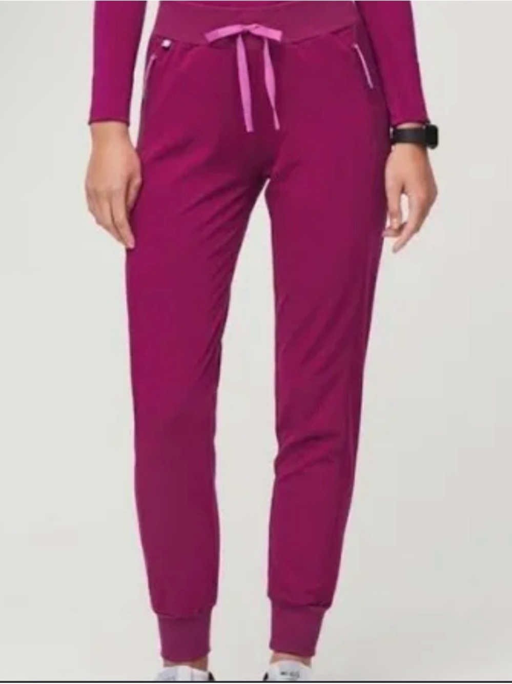 FIGS Women's Zamora Jogger Scrub Pants Magenta Medium Petite MP EUC